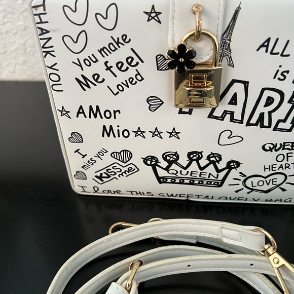 NEW POP ART CUSTOM WHITE PARIS THEME SAM FOREVER CROSSBODY BAG. - Picture 3 of 12